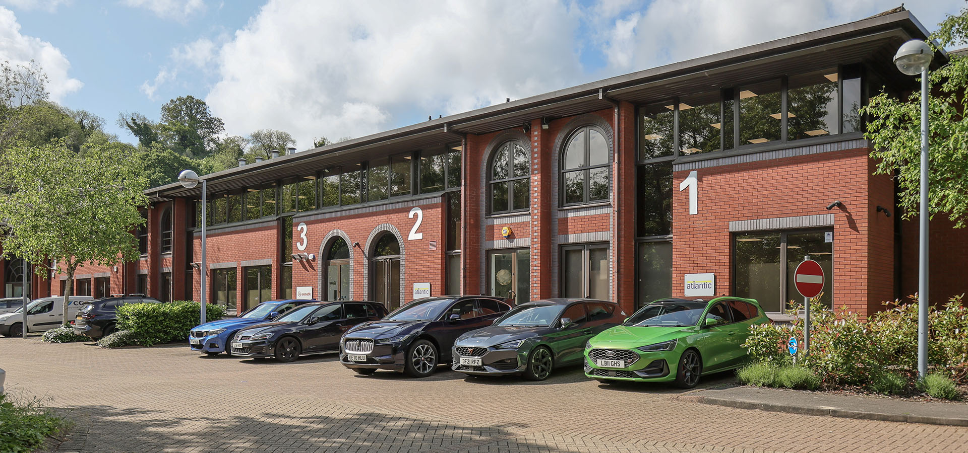 Offices to let Godalming